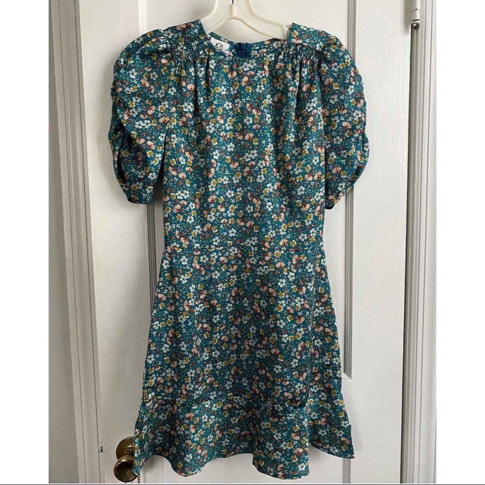 FLORAL BLUE DRESS